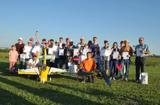 В Подмосковье прошла Олимпиада по авиамоделированию среди школьников