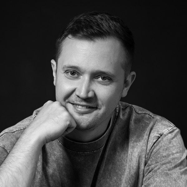 Александр Волкодав: «Творчество – это все-таки переосмысление реальности, а не ее буквальное описание»