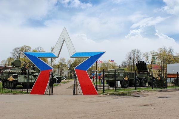 Города воинской славы для школьников: Луга