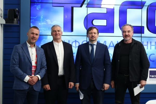 60 артистов, экология и Вечный огонь: фестиваль «Воздух Карелии» возвращается к истокам