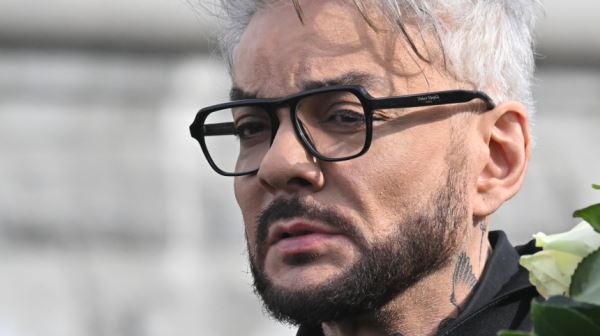 «Грусть, боль, папа»: ослабленный болезнью Киркоров дал о себе знать из клиники